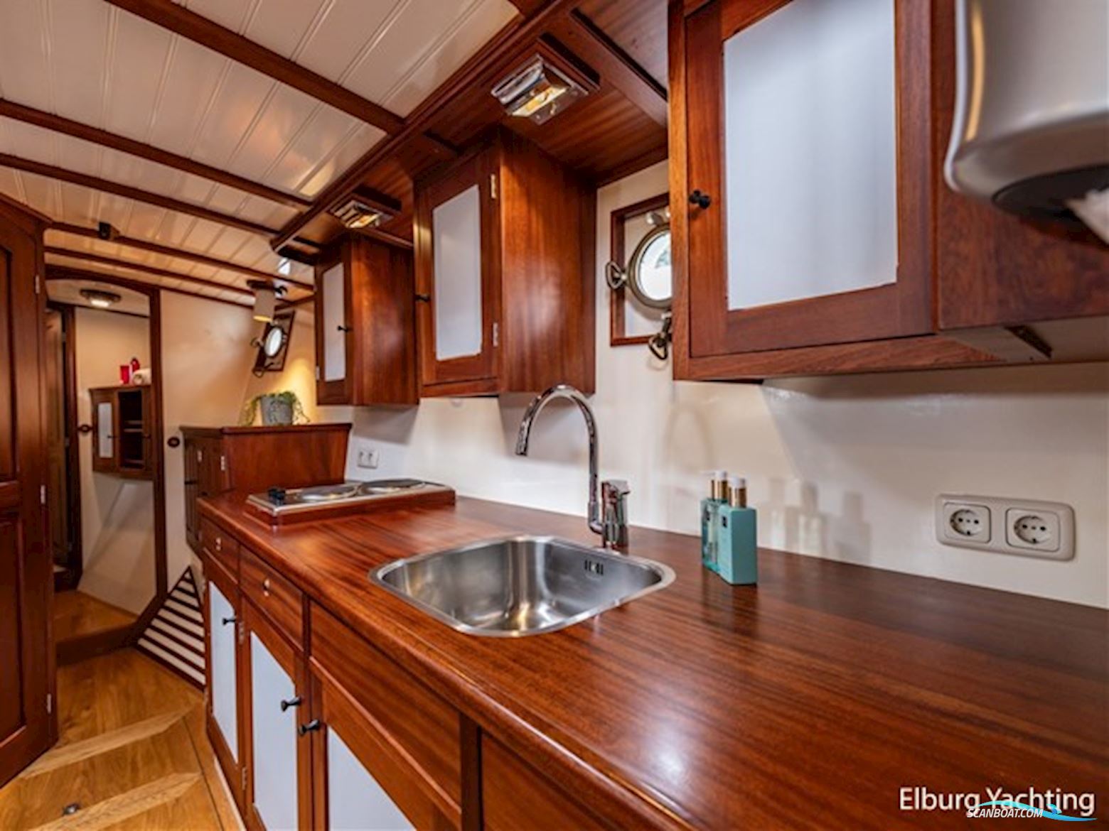 De Vries Lentsch Bromo - Full refit
