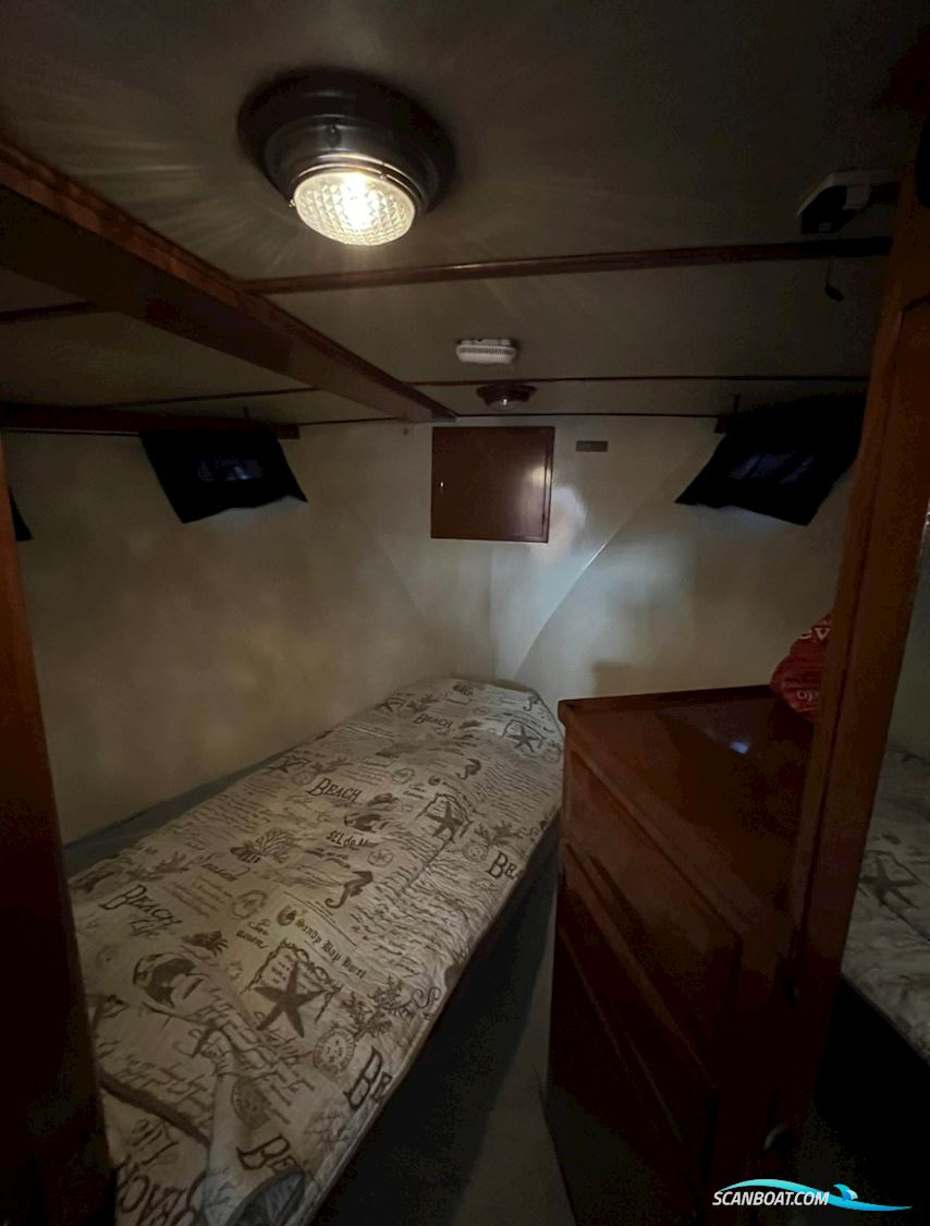 Defever 48 Sundeck