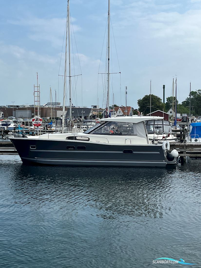 Delphia 1050 Motorboat 2012, with Nanni 4-80 engine, Denmark