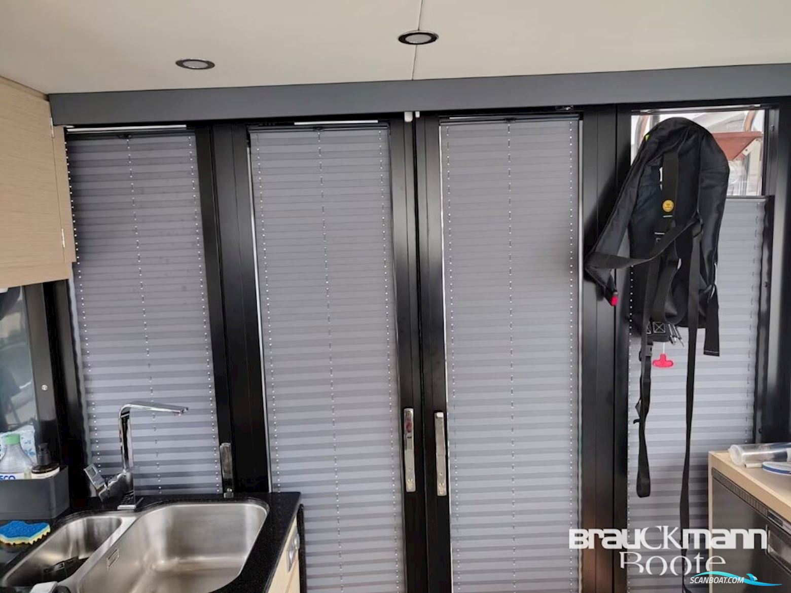 Delphia Bluescape 1200 Fly