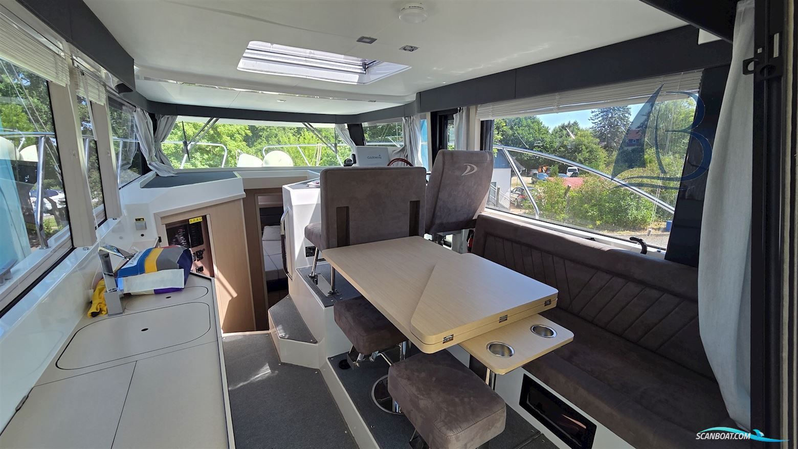 Delphia Escape 1150