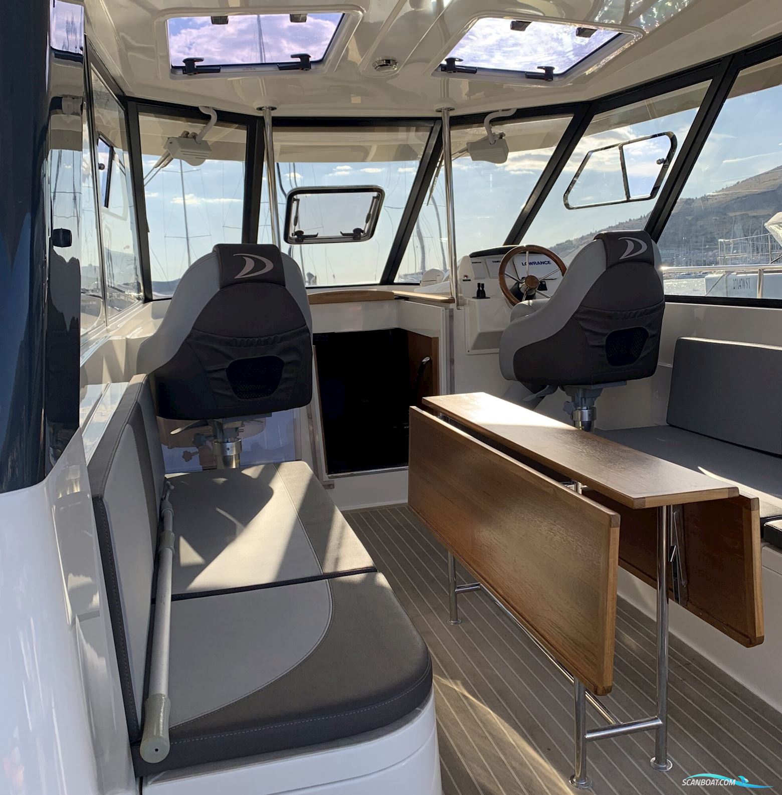 Delphia Yachts Escape 1350