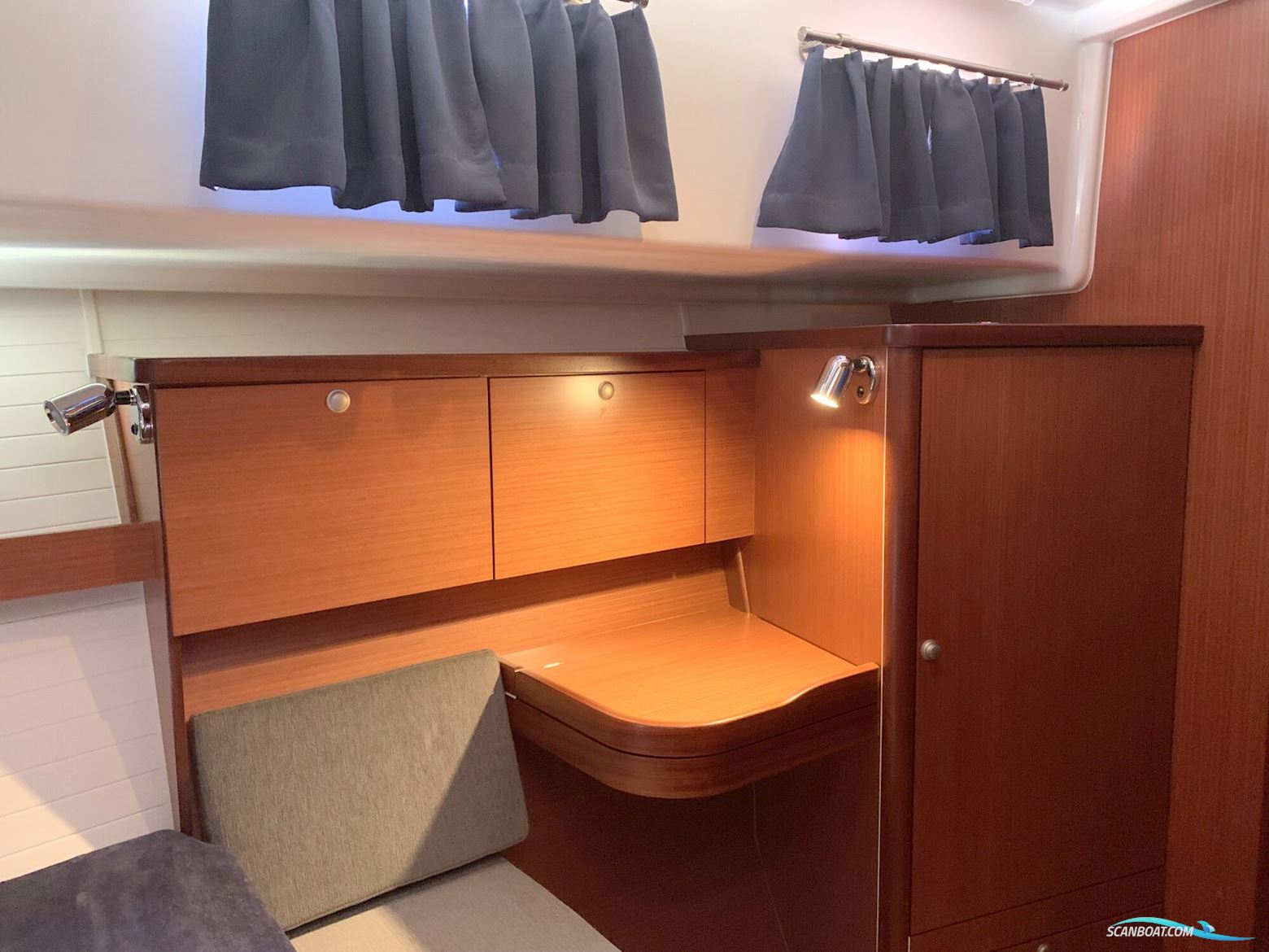 Delphia Yachts Escape 1350