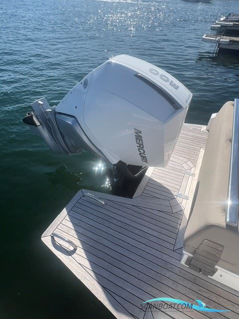 Delta 26 T-Top