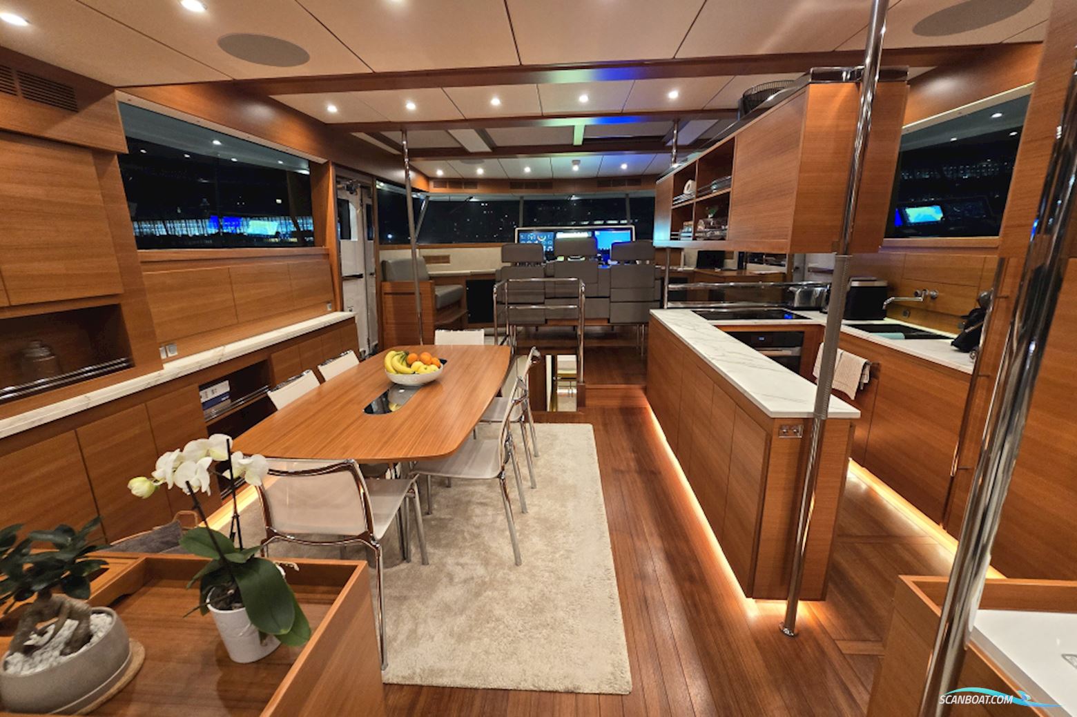 Delta Powerboats 88 Carbon