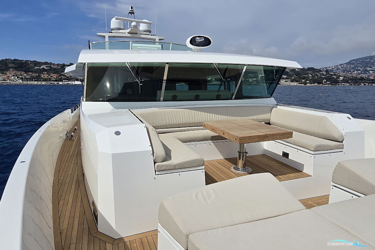 Delta Powerboats 88 Carbon