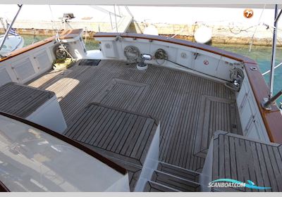 Denison 102 Motorboat 1988, with Mtu With Kamewa 63 W engine, Greece