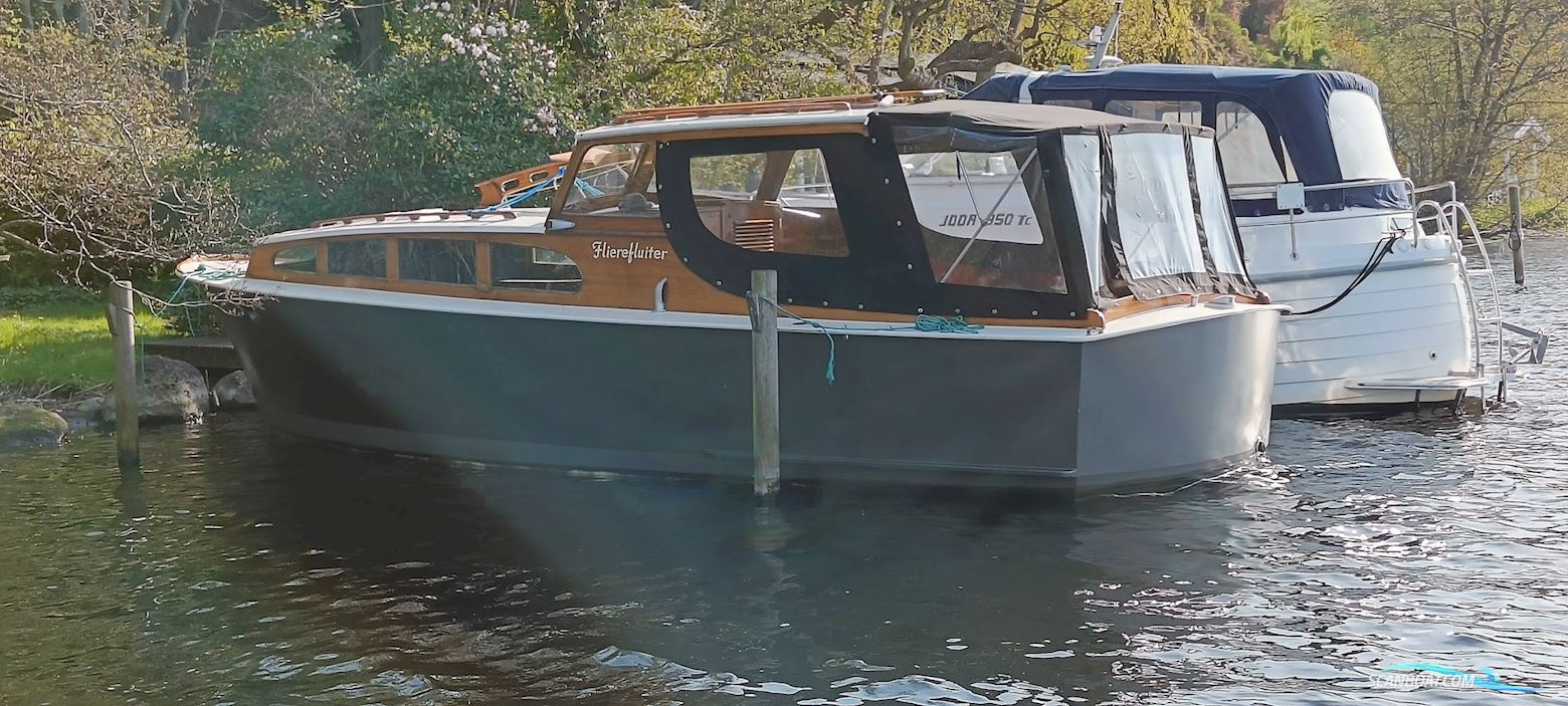Dolman 28 Motorboat 1960, with Albin
 engine, Denmark