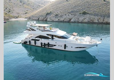 Dominator 780 S Deluxe Motorboat 2009, with Man V12 engine, Croatia