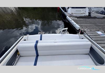Draco 2500 Crystal Motorboat 1990, with Volvo Penta engine, Sweden
