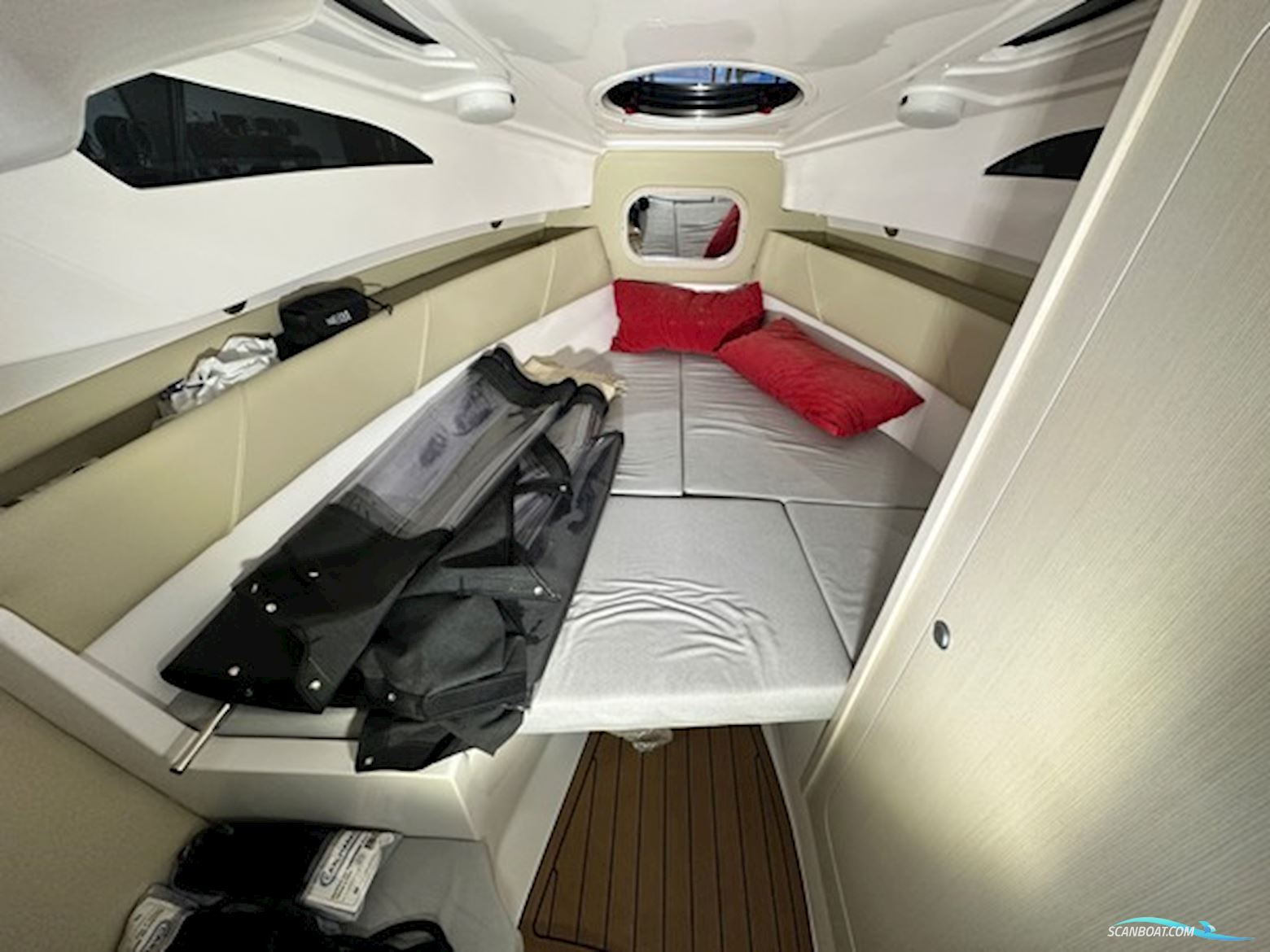 Drago 665 Comfortline Suzuki 200 HK