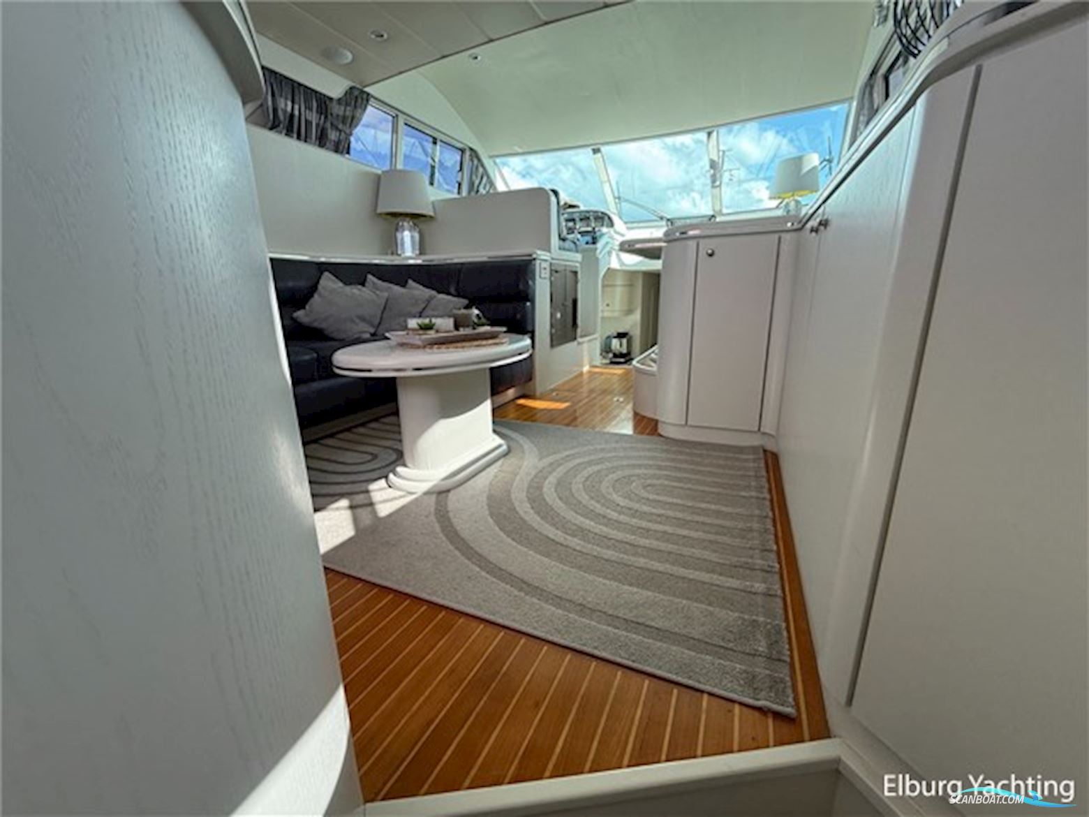 Elegance 53