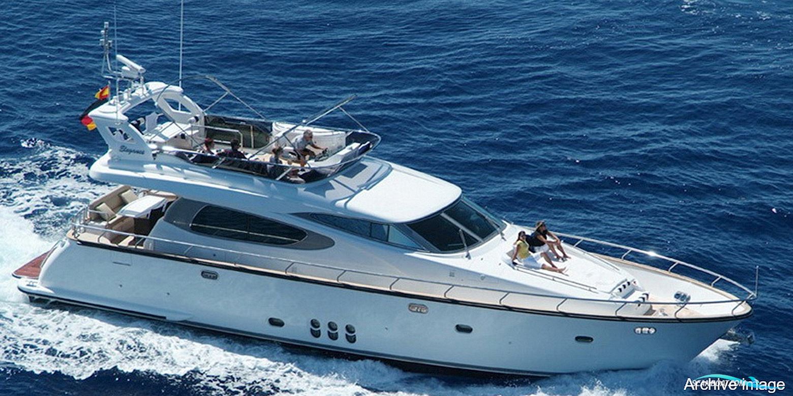 Elegance 60 Garage Motorboat 2008, with Man V10-1100 D840 LE423 engine, Germany