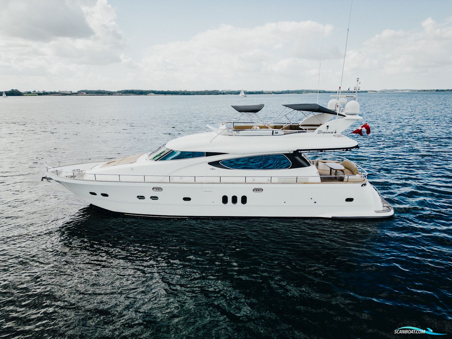 Elegance 64