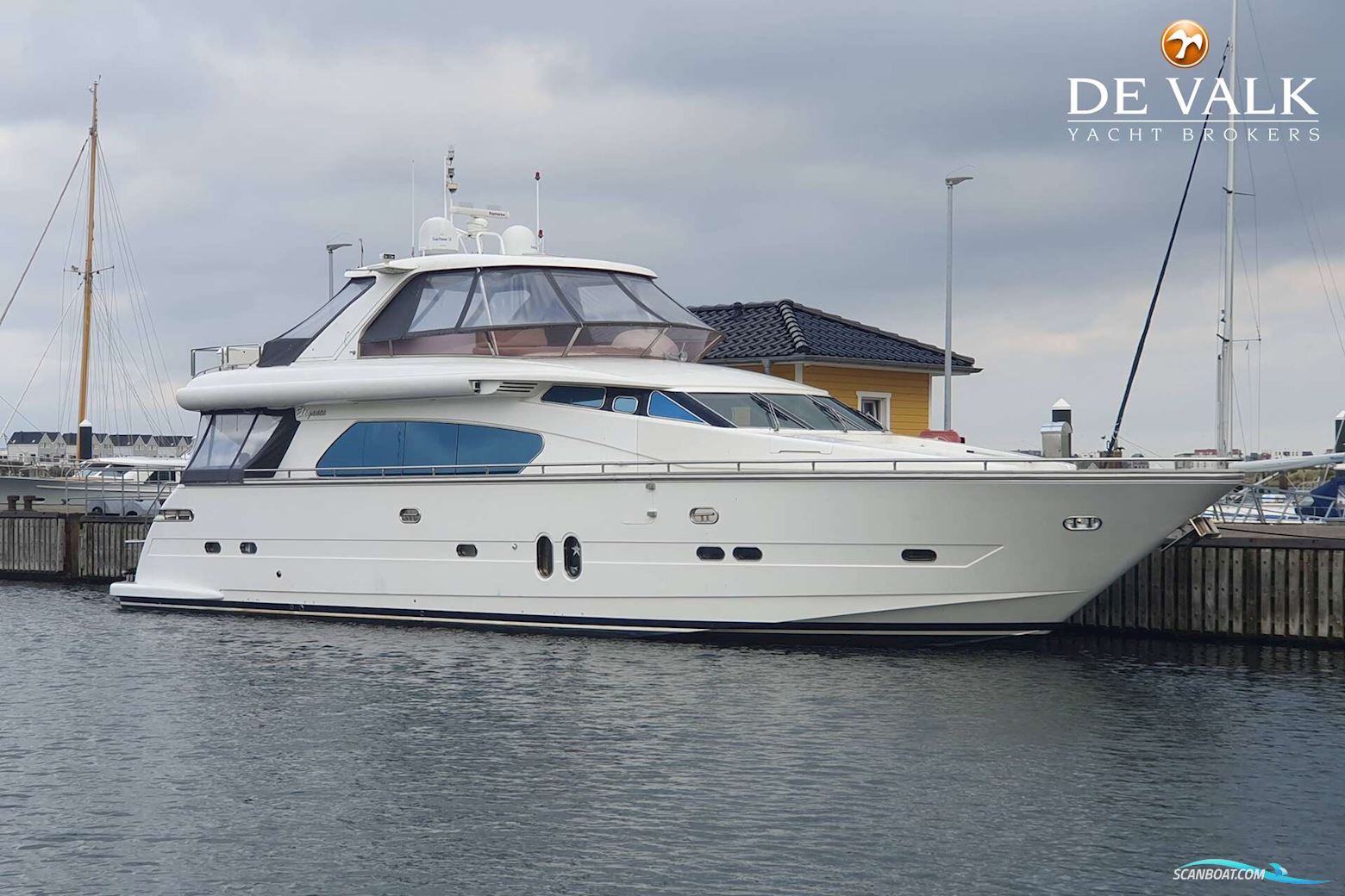 Elegance 72 Motorboat 2004, with Man engine, Germany