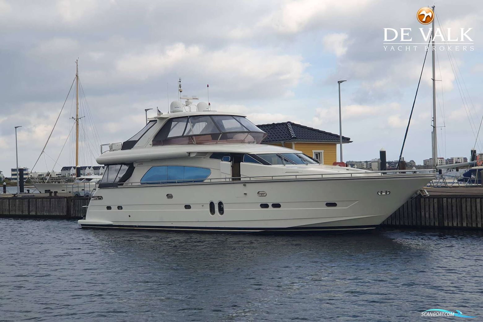 Elegance 72