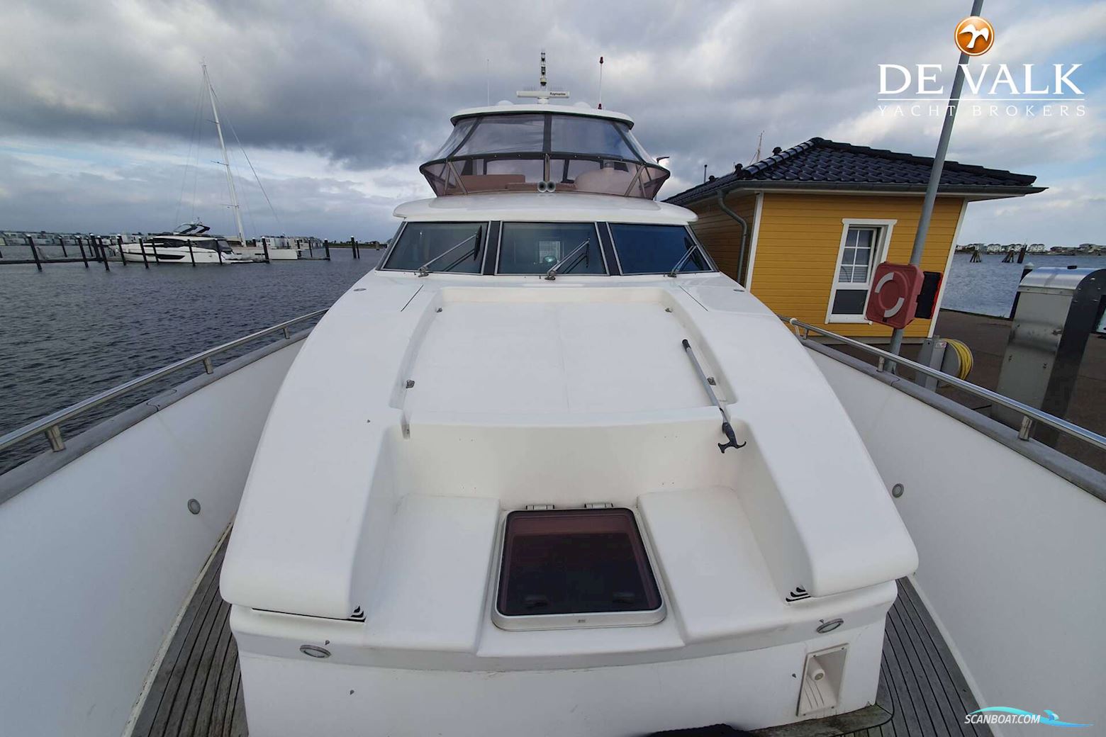 Elegance 72
