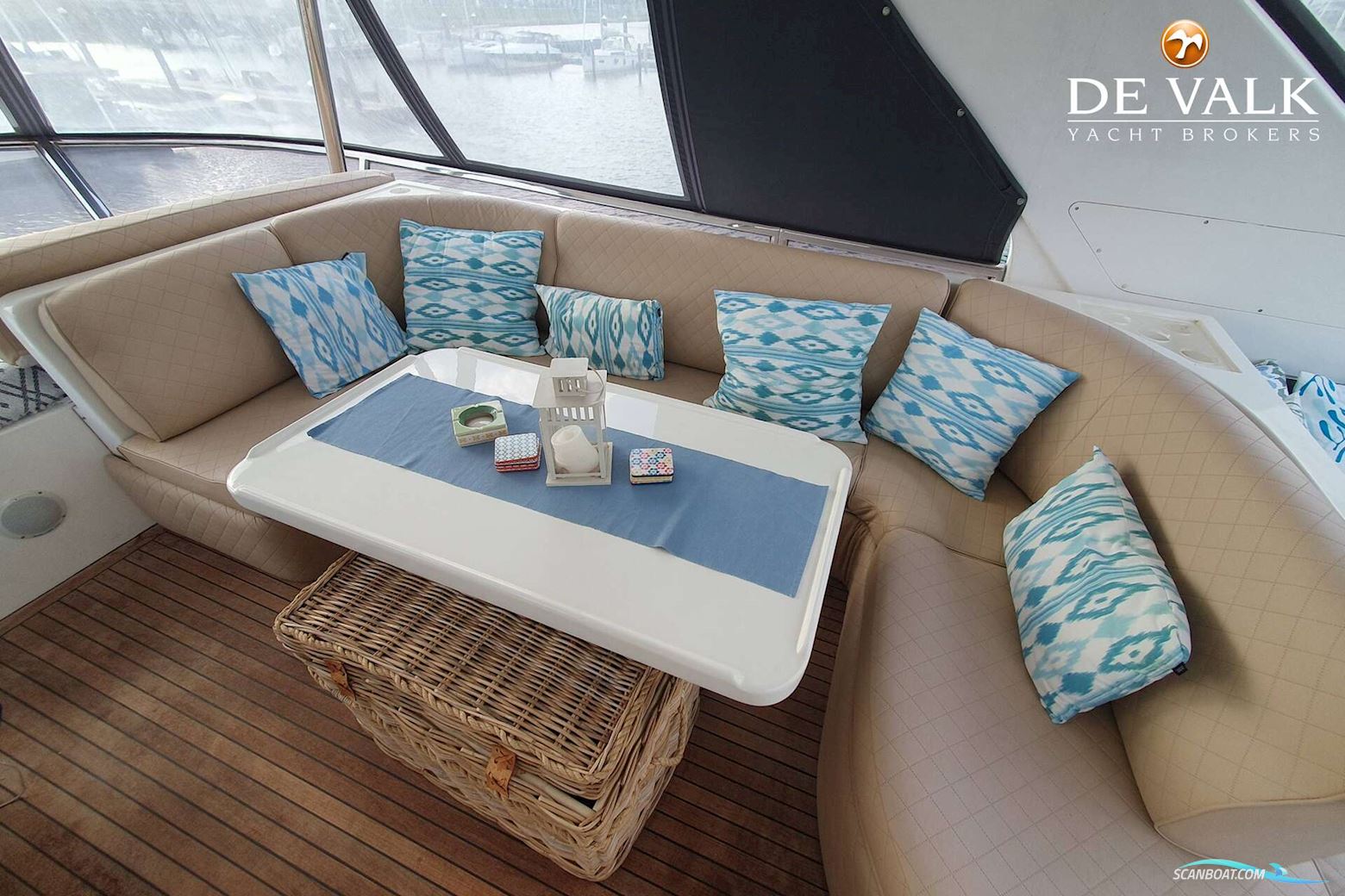 Elegance 72