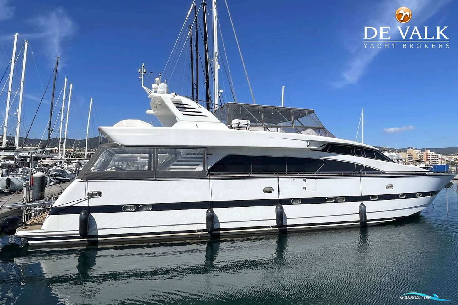 Elegance 82 S Motorboat 2001, with Caterpillar engine, Spain