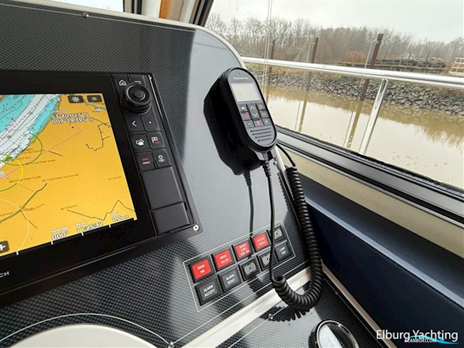 Elling E4 Ultimate - France Proof 