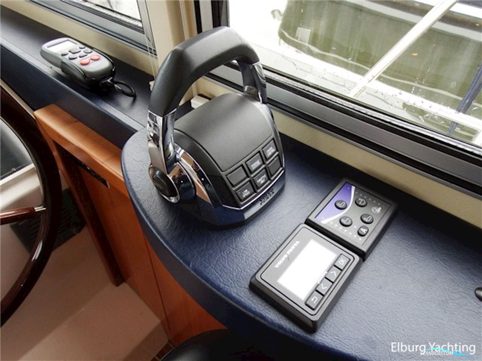 Elling E4 Ultimate - France Proof 