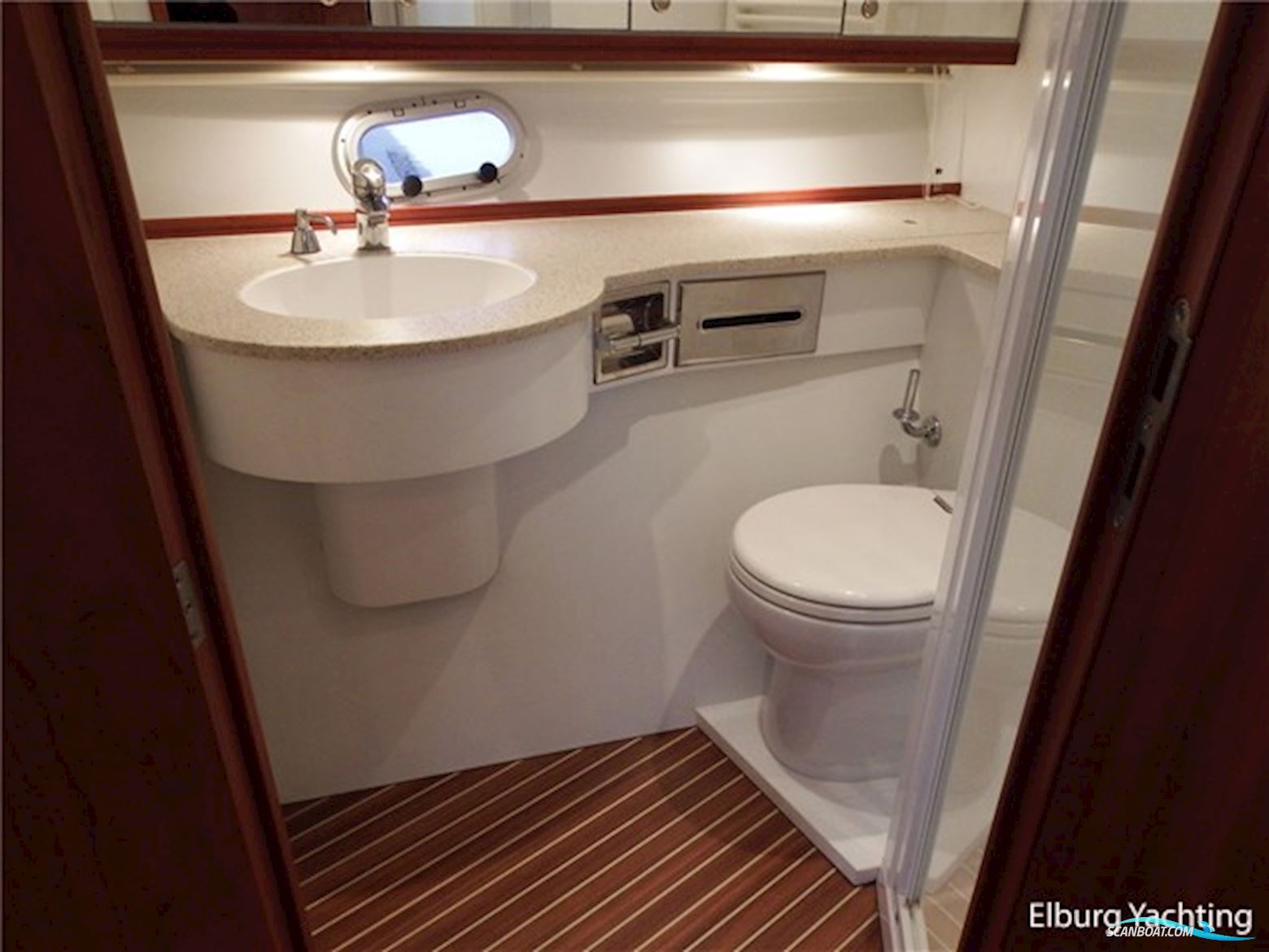 Elling E4 Ultimate - France Proof 