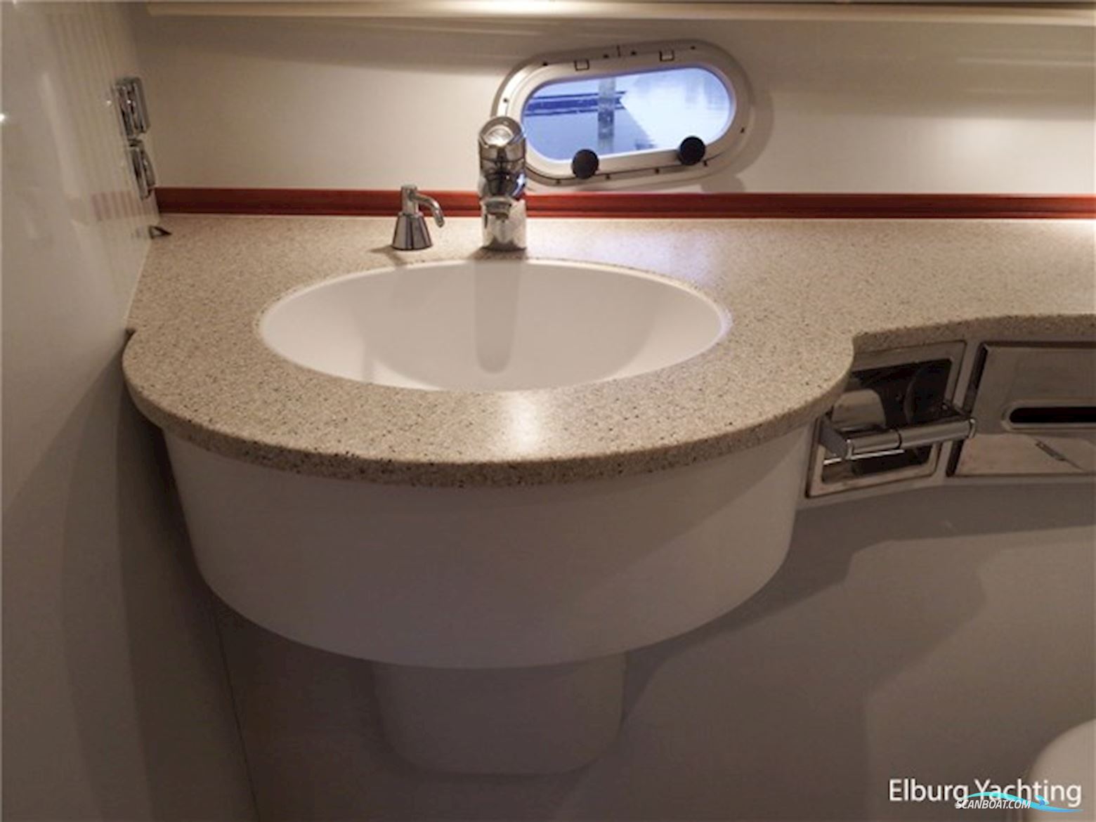 Elling E4 Ultimate - France Proof 