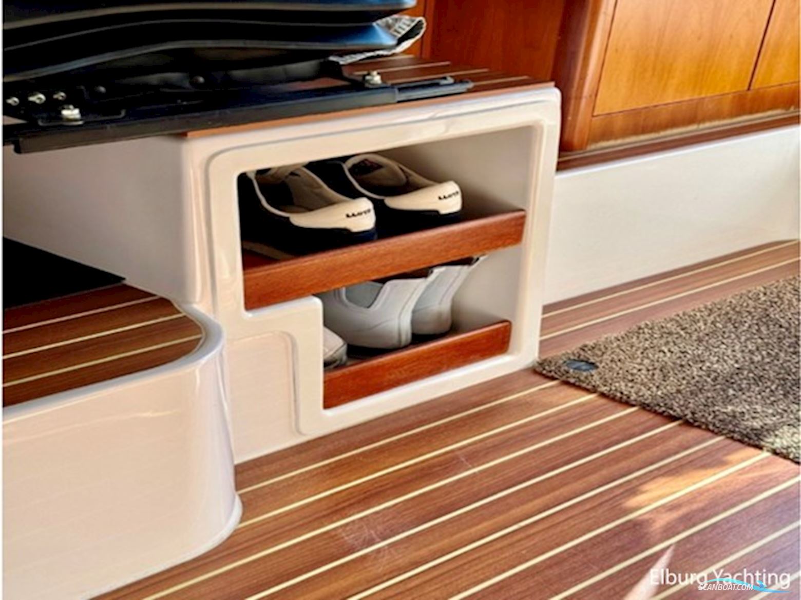 Elling E4 Ultimate - France Proof