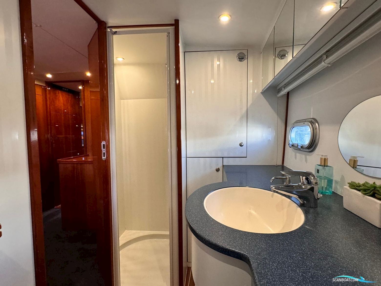 Elling E4 Ultimate Stabiliser