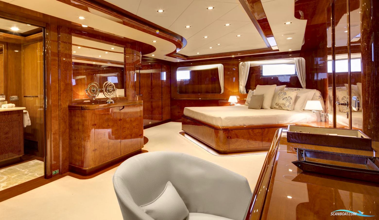 Eurocraft Explorer 44