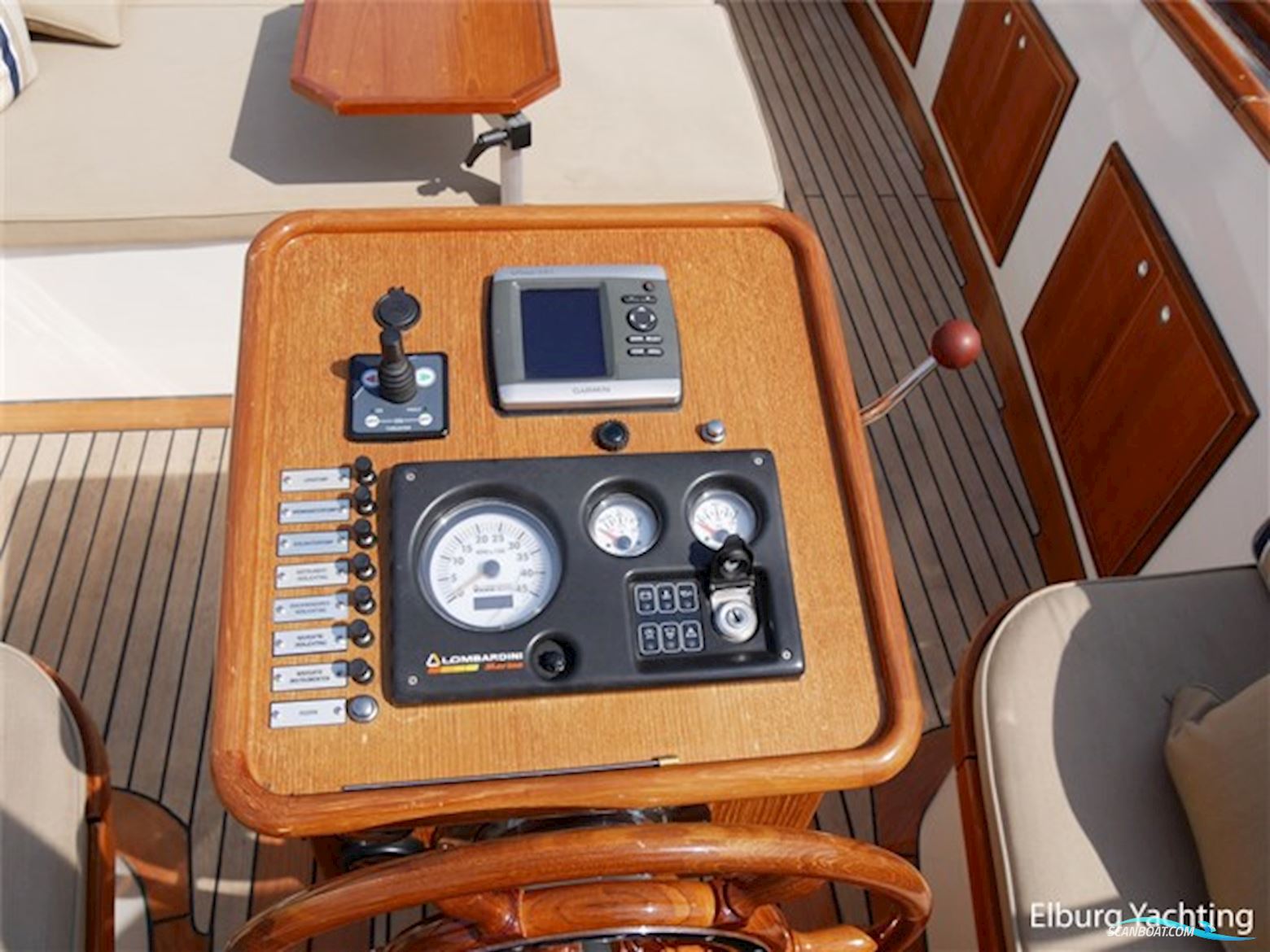 Euroship 33,3ft. Custombuilt Cabinsloep