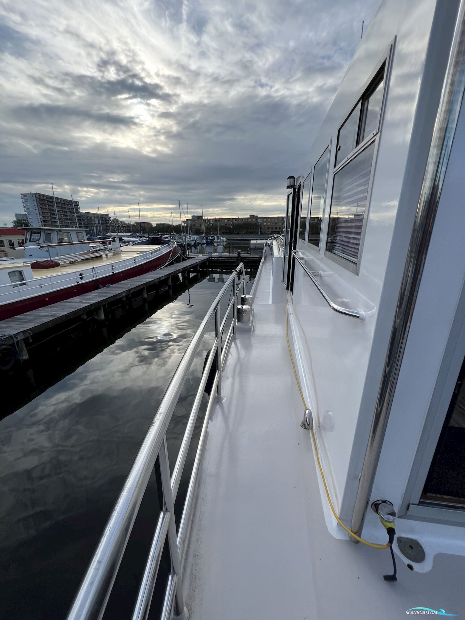 Ex kabellegschip RWS