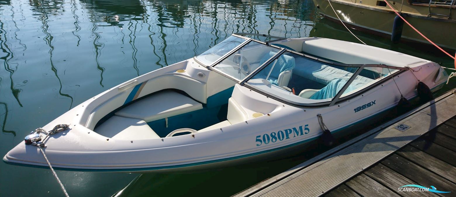 Excel Wellcraft 19Ssx Motorboat 1997, with Volvo Penta 3.0GS engine, Portugal