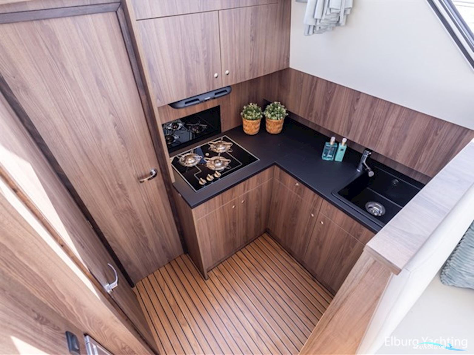 Excellent 1000 - Touring