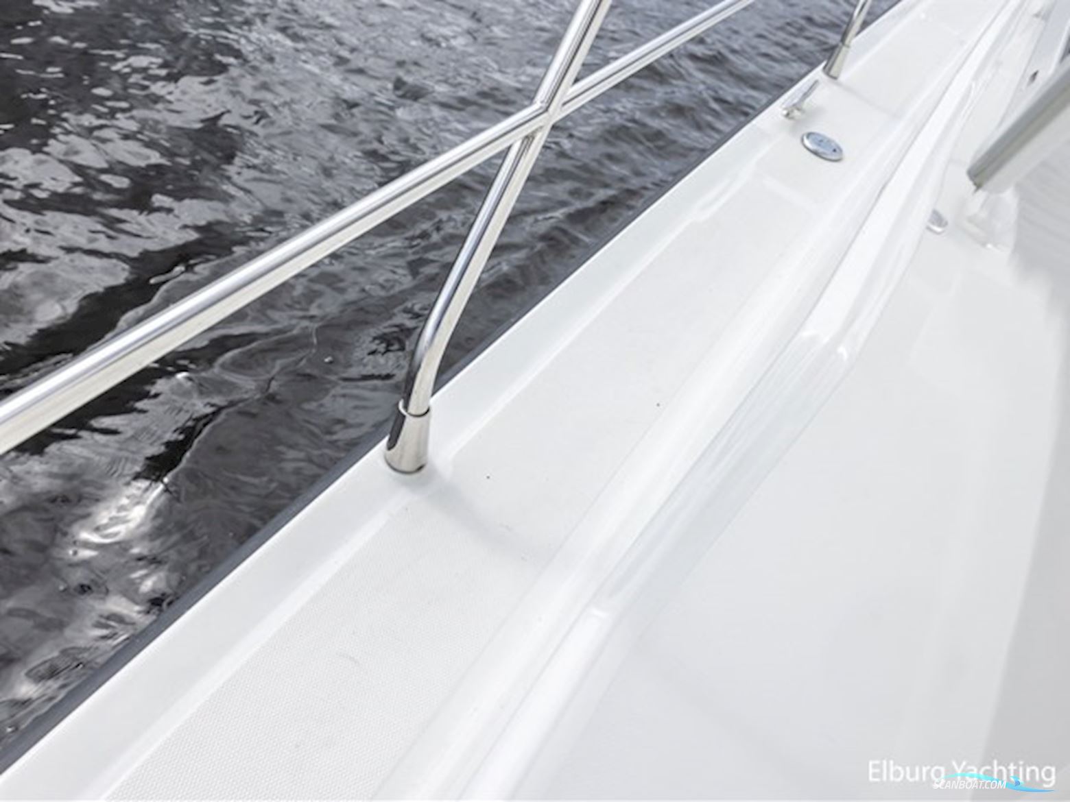 Excellent 1000 - Touring