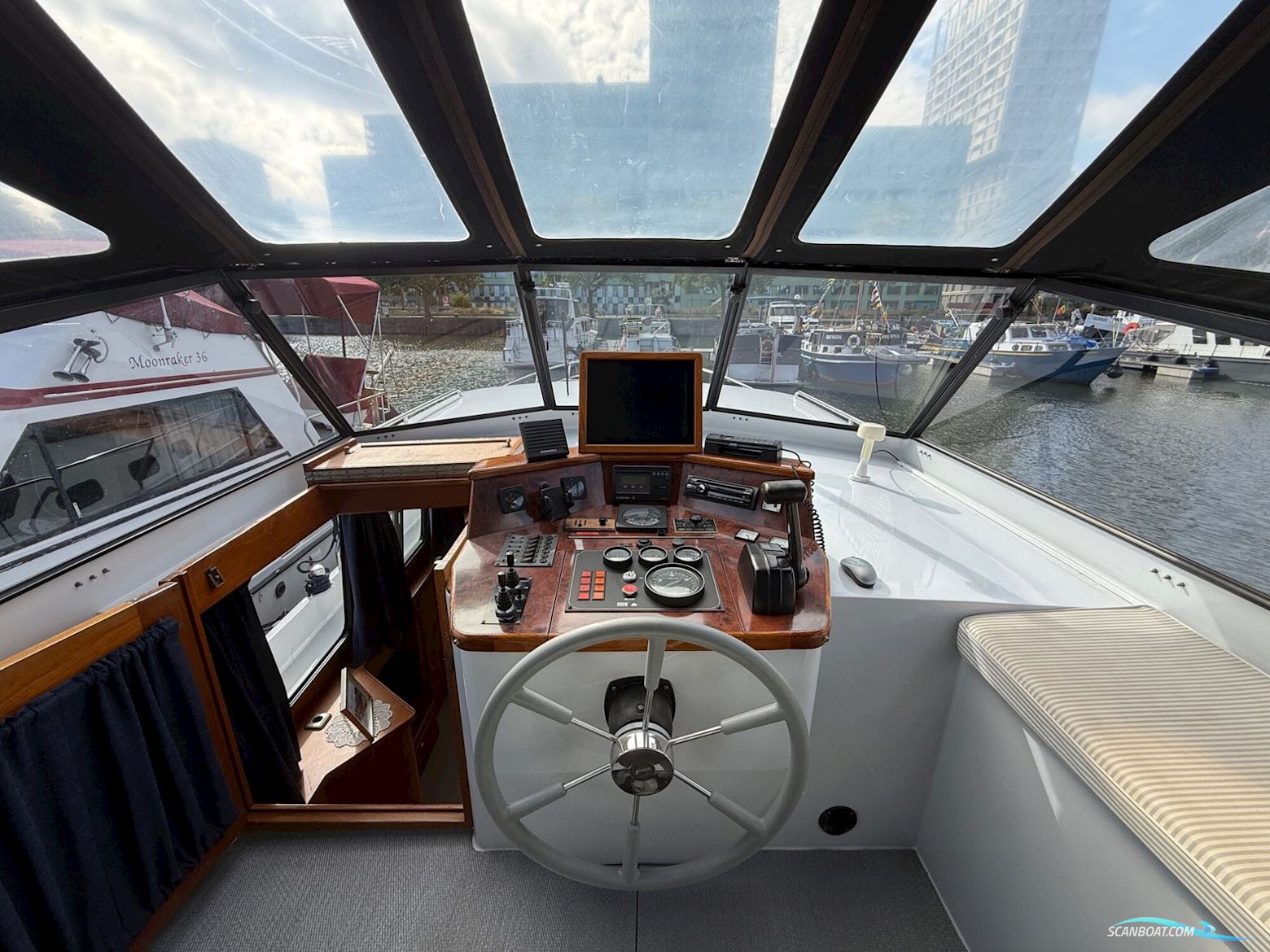 Explorer Classic 44 AK Cabrio