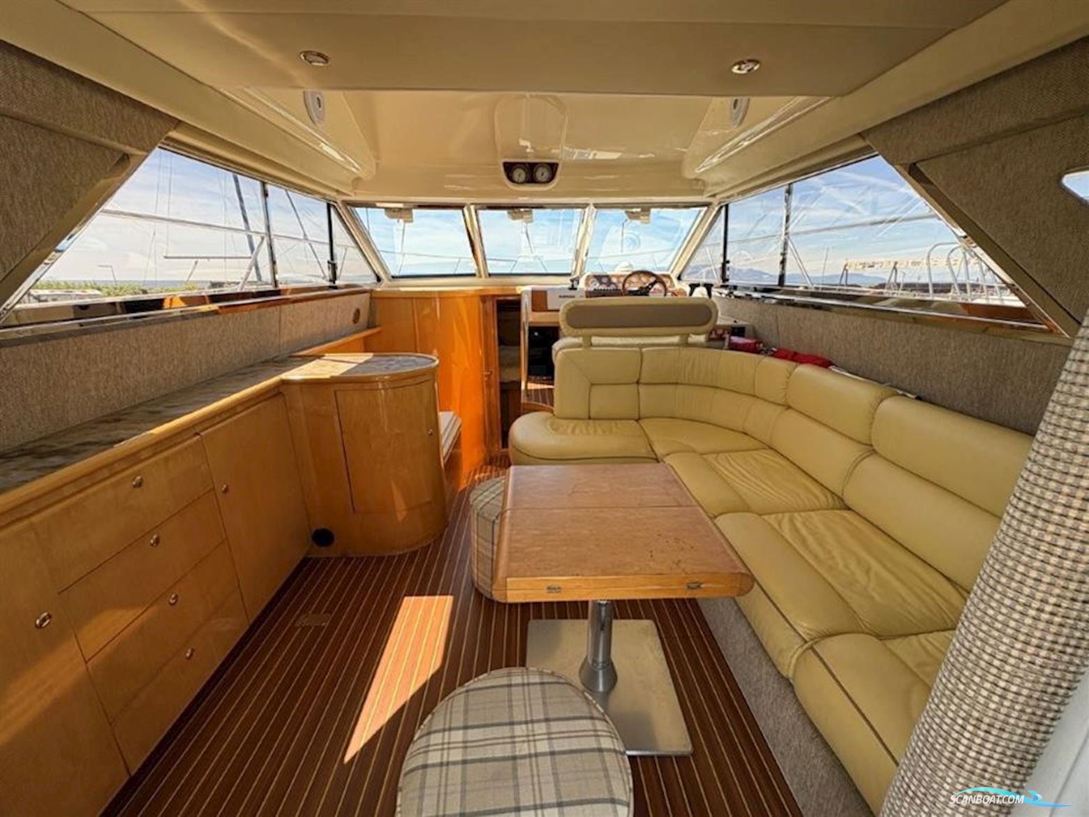 Fairline  Phantom 37