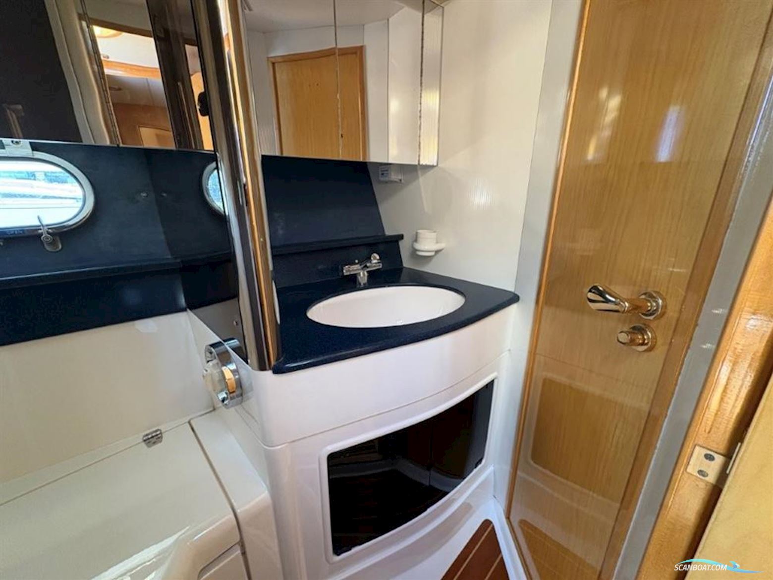 Fairline  Phantom 37