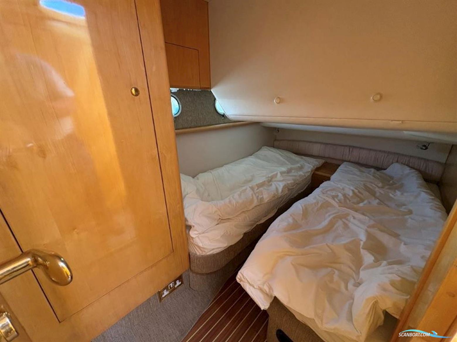 Fairline  Phantom 37