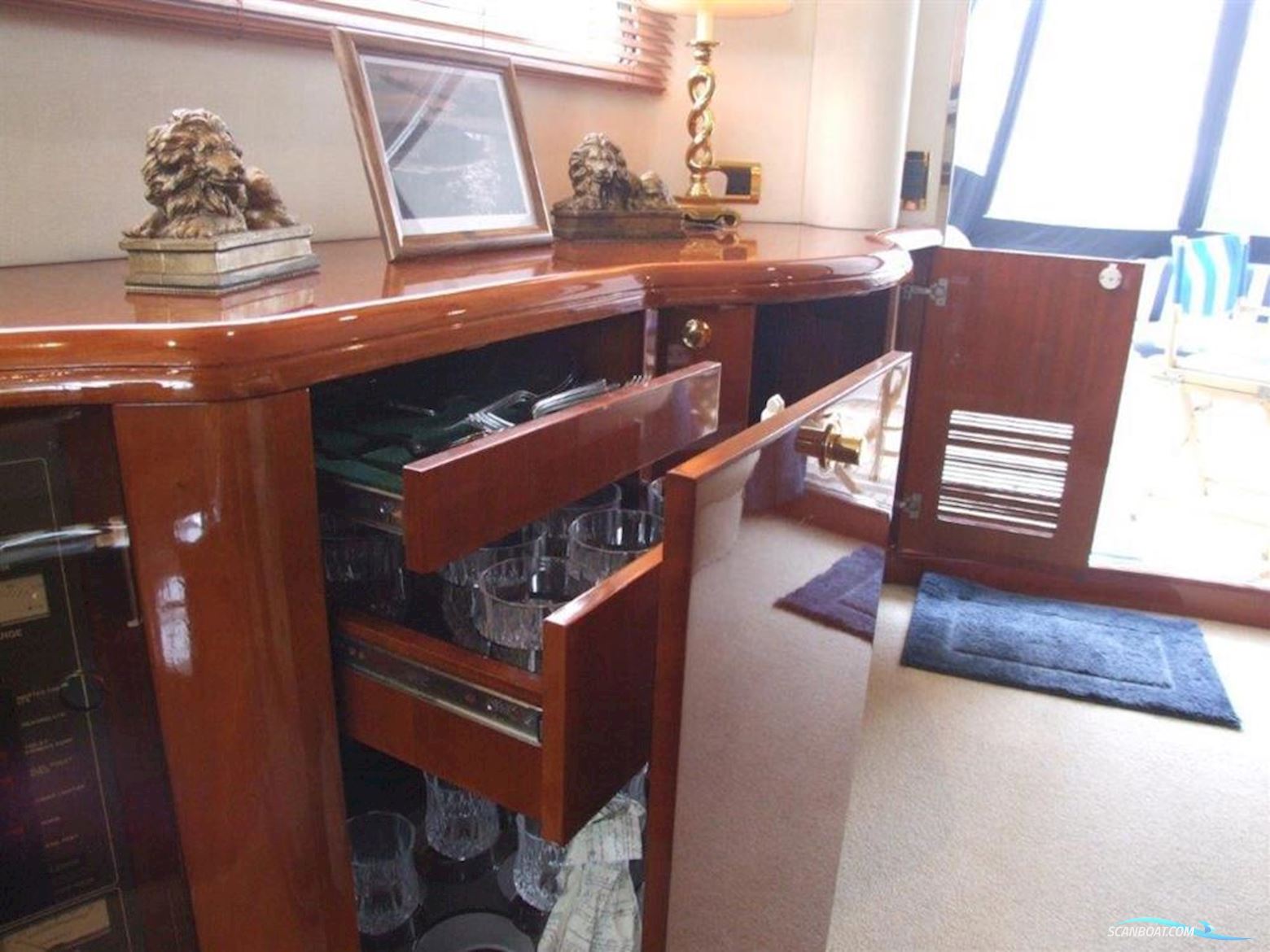 Fairline  Squadron 55