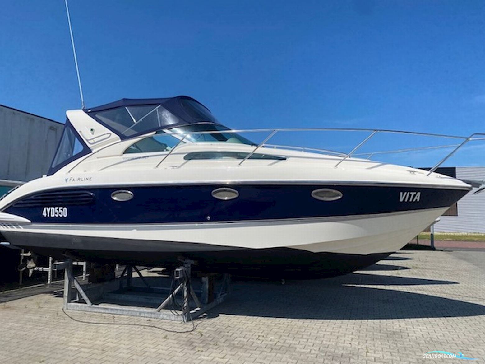 Fairline 30 Targa Motorboat 2000, with Volvo Penta engine, The Netherlands