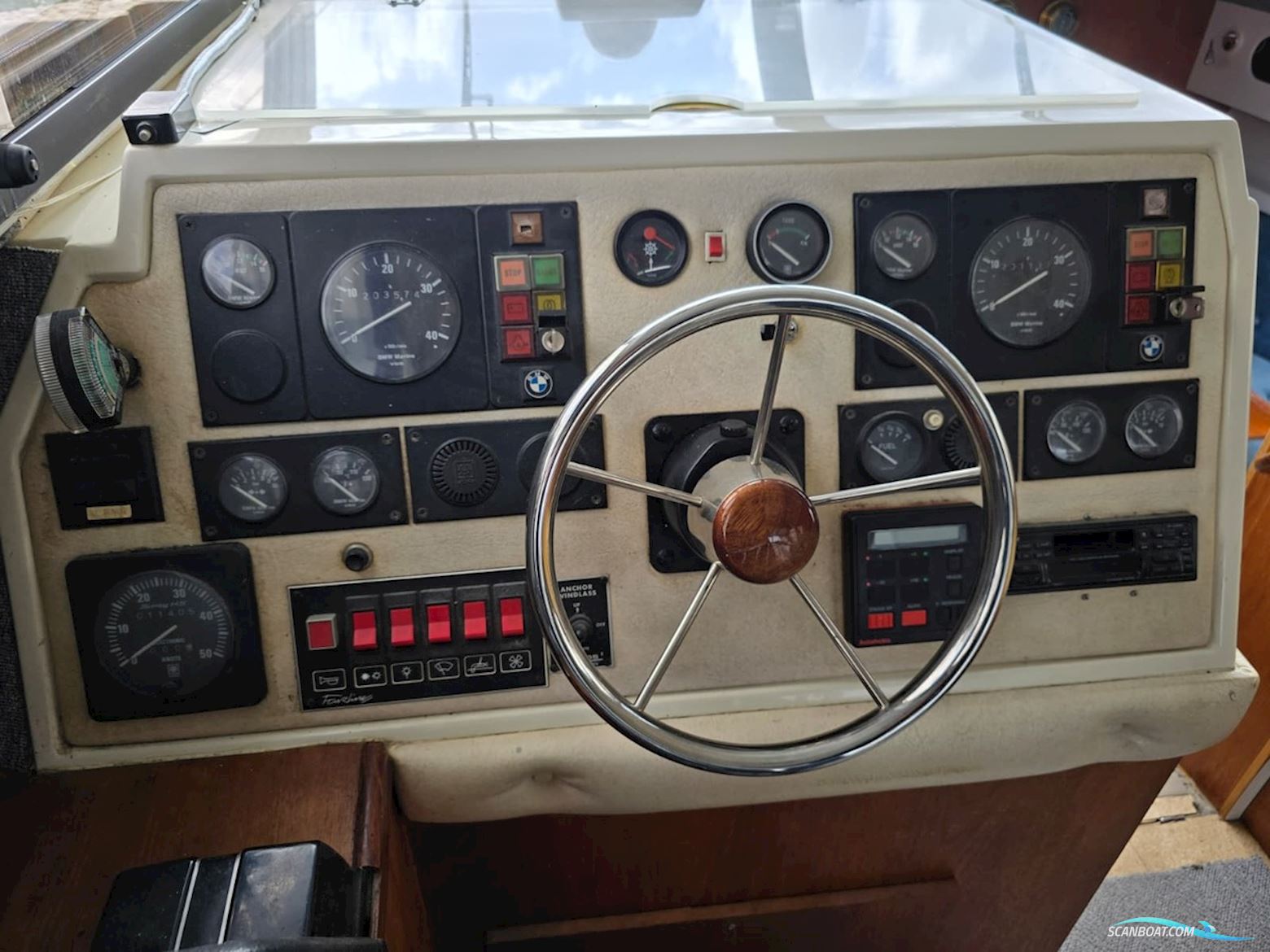 Fairline 31 Corniche