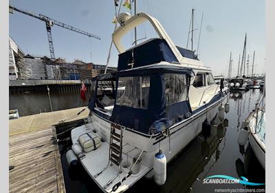 Fairline 36 Sedan Motorboat 1987, with Volvo Tamd-60C engine, United Kingdom