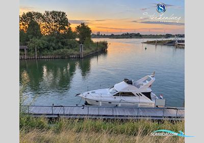 Fairline 37 Corsica Motorboat 1992, with Volvo Penta engine, The Netherlands