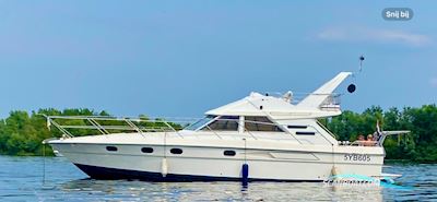Fairline 43 Flybridge Motorboat 1990, with Volvo engine, The Netherlands