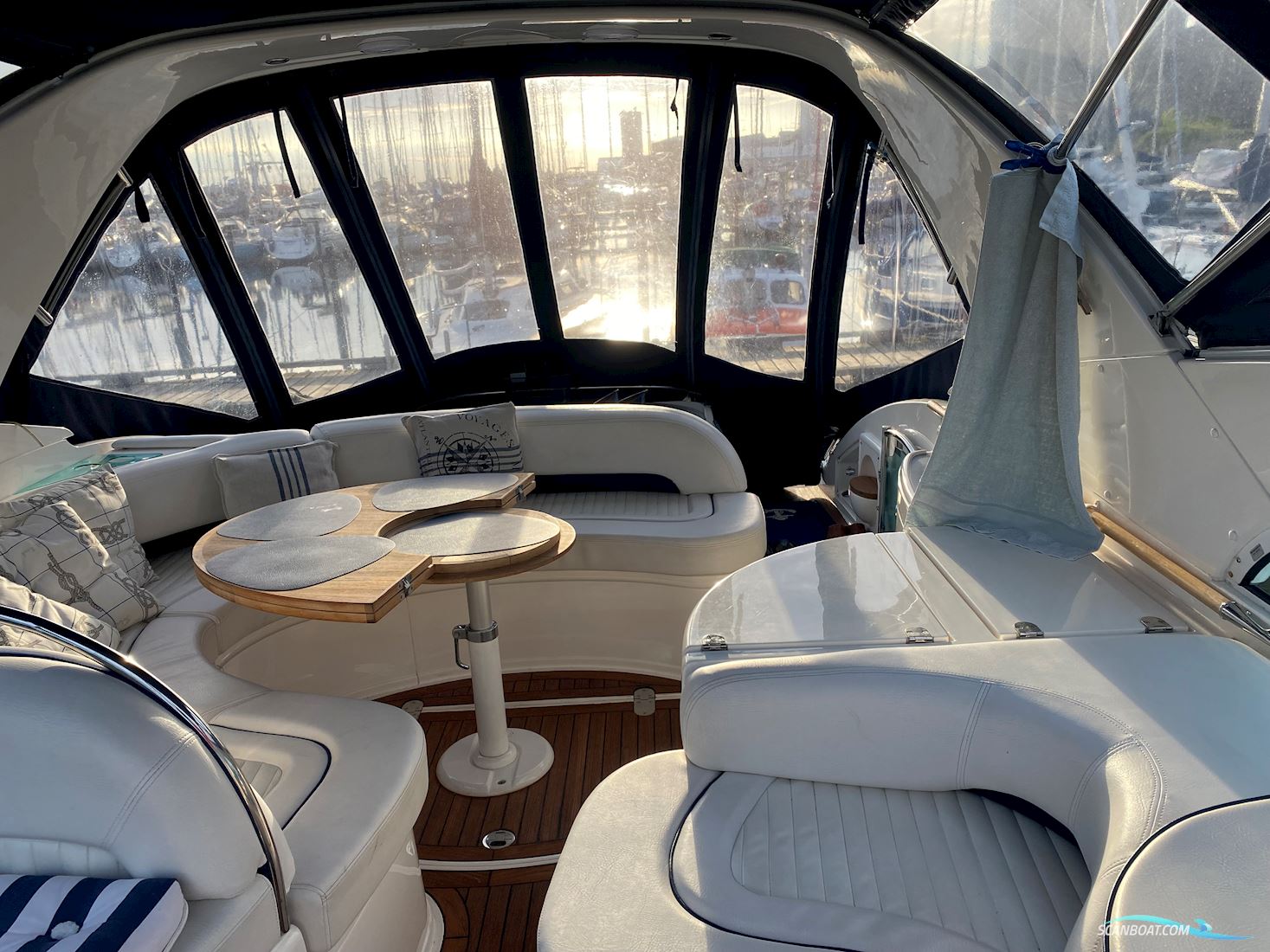 Fairline 43