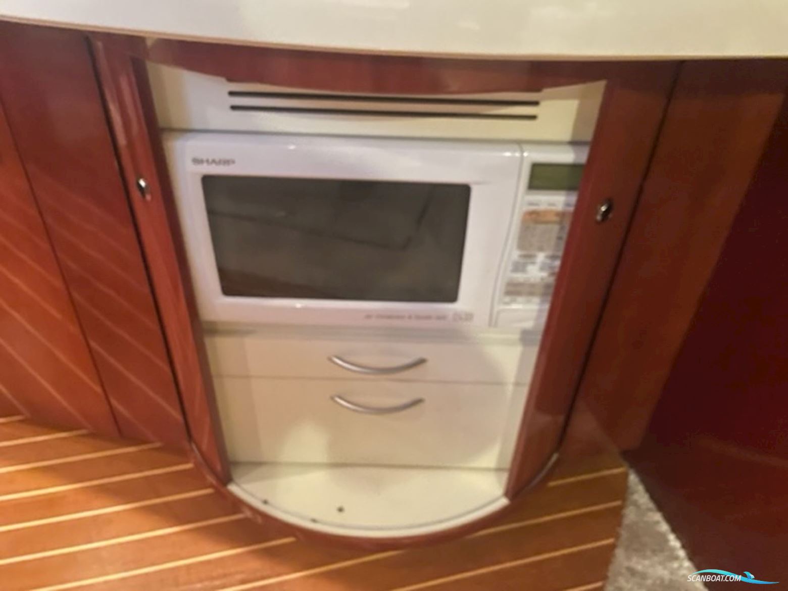 Fairline 43