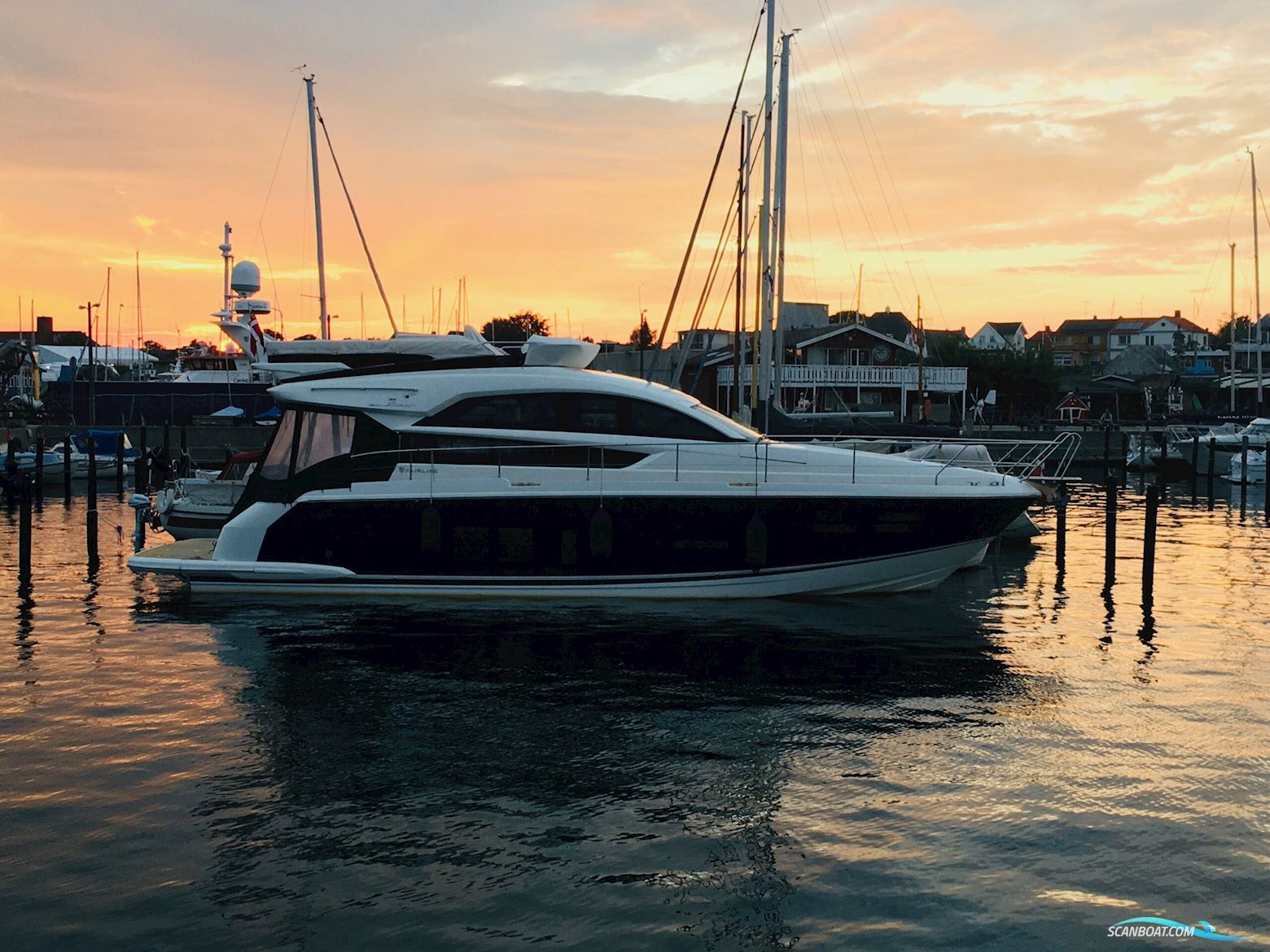 Fairline 48 Squadron