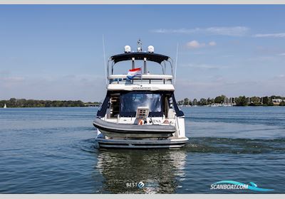 Fairline 58 Squadron Motorboat 2003, with Volvo Penta D12-715 engine, The Netherlands