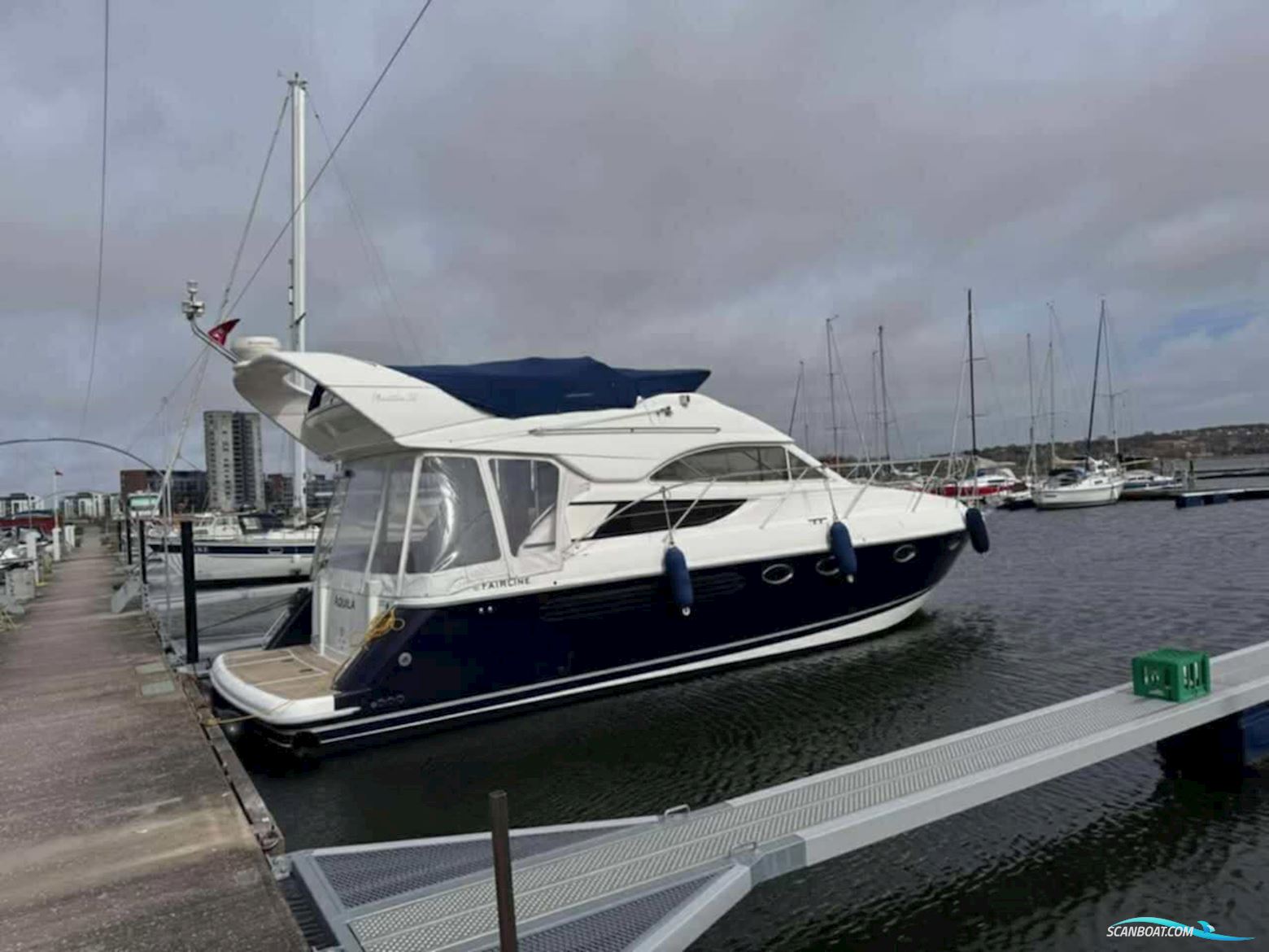 Fairline Phantom 38 Motorboat 1999, with Vovlo Penta engine, Denmark
